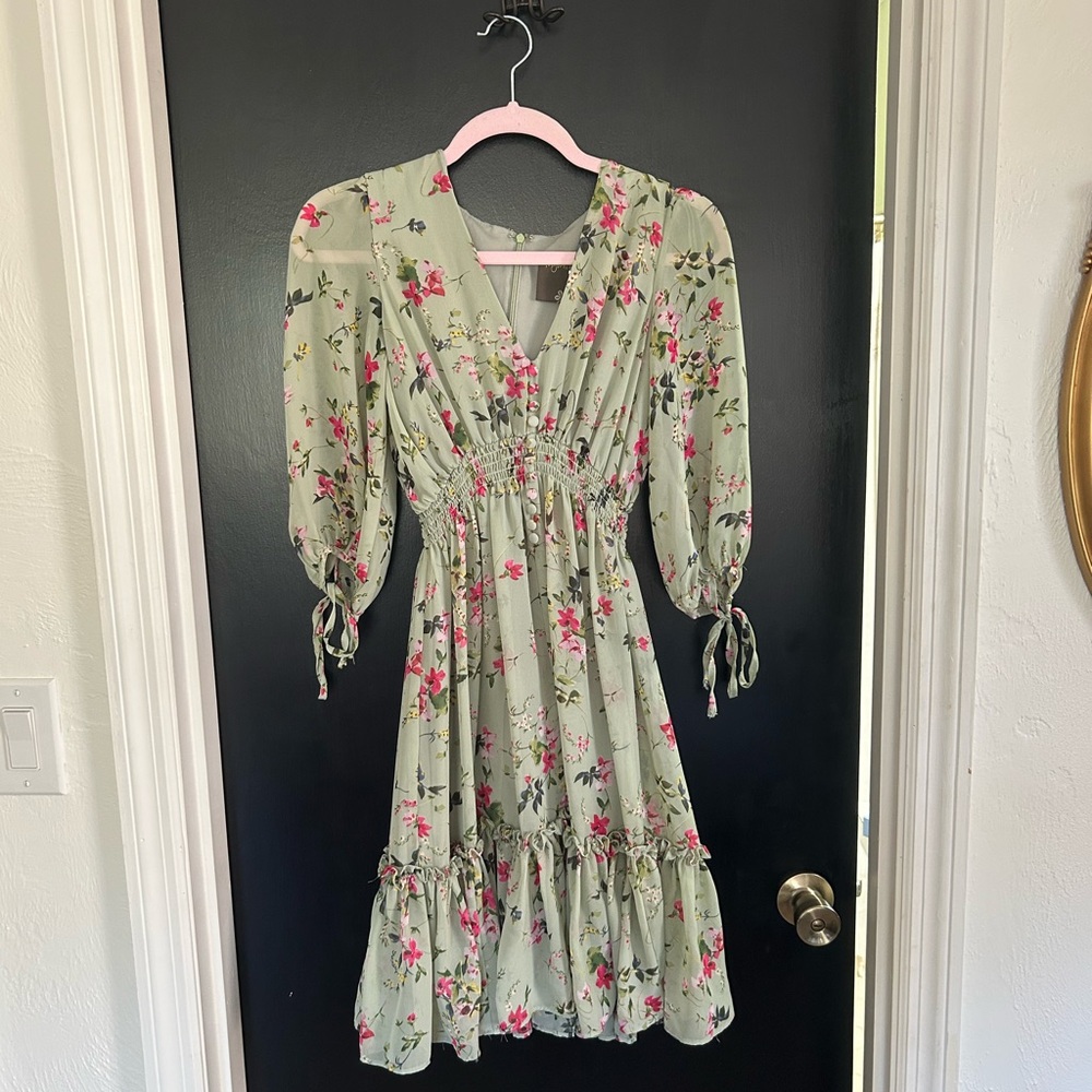 Taylor Green Floral Midi Dress Size 4